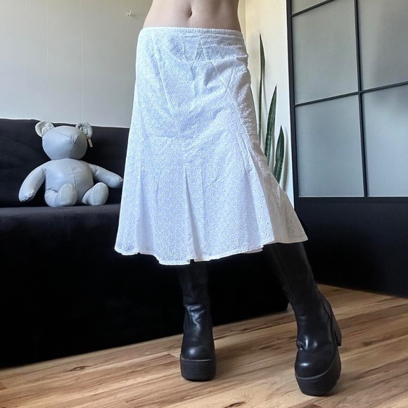 Vintage Designer Emma James White Midi Skirt - Picture 7 of 8